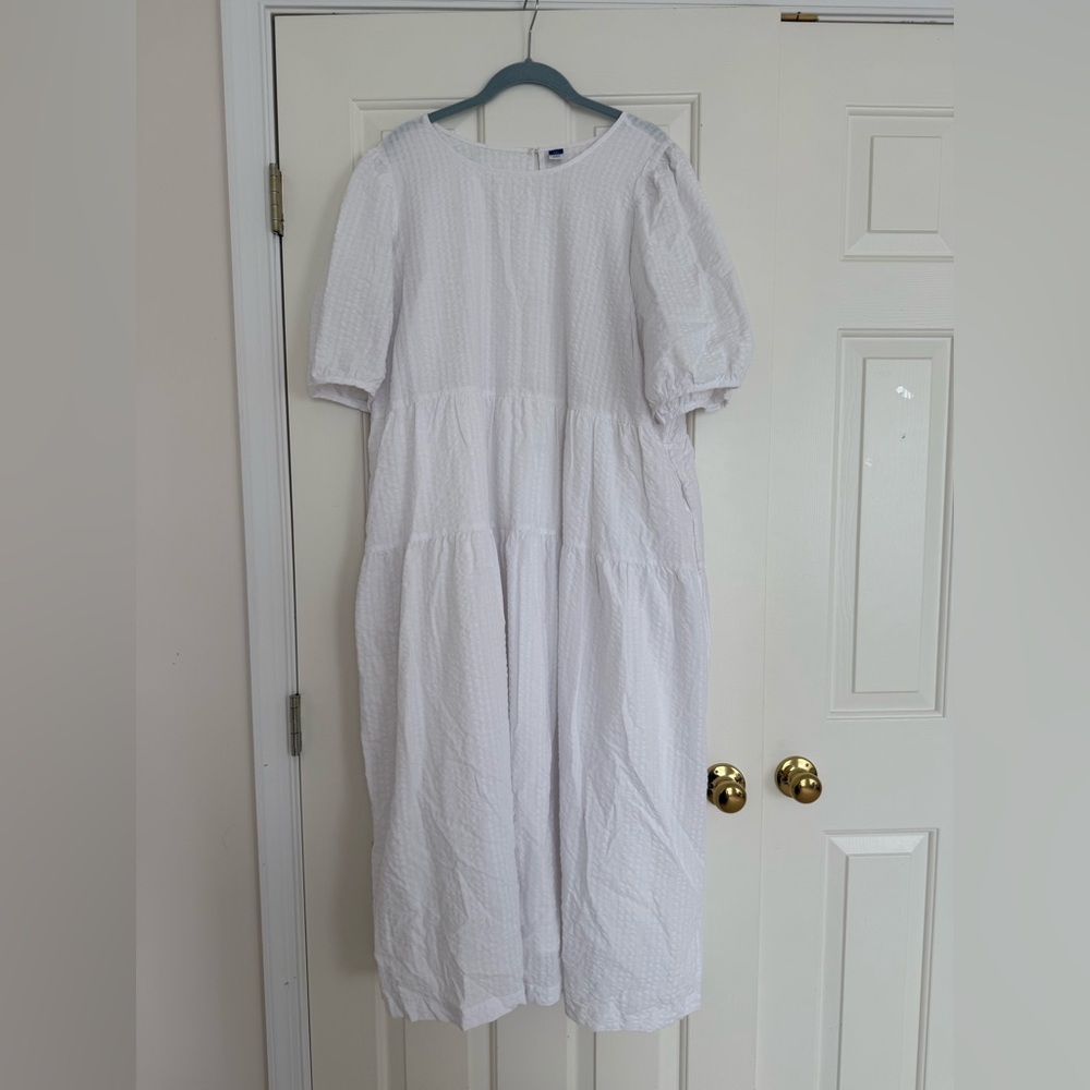Old Navy Textured White Dress